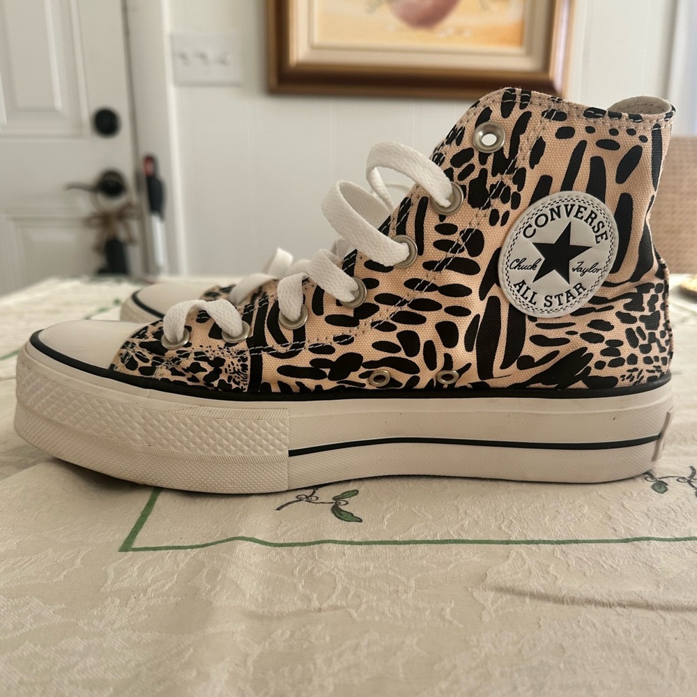 Women’s animal print platform converse